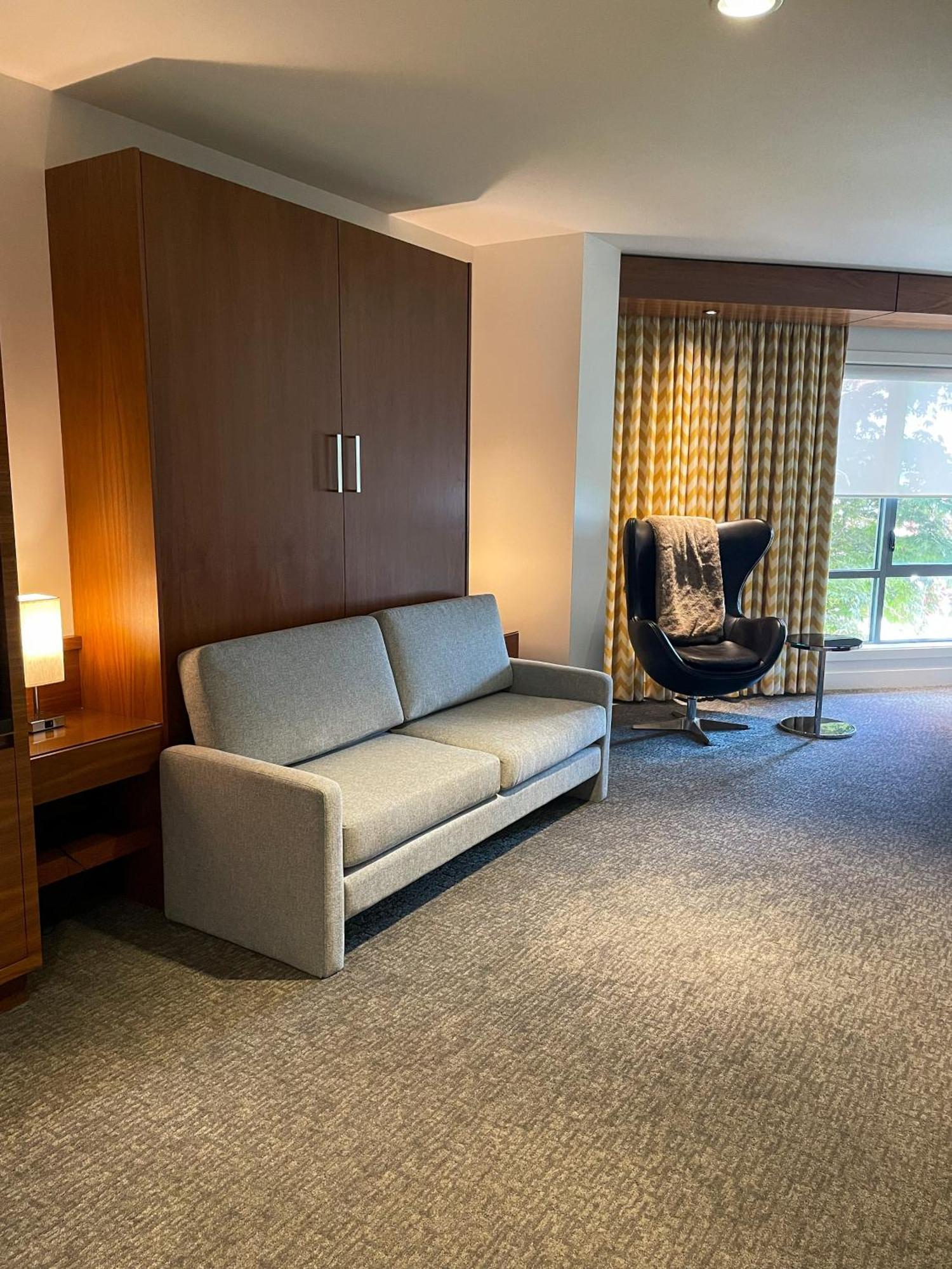 Qualicum Beach Inn Eksteriør billede